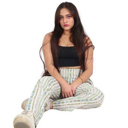 Green Four-Line Print Pants